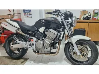 vendo honda hornet 900 usata a urbino (codice 9834787) - moto.it