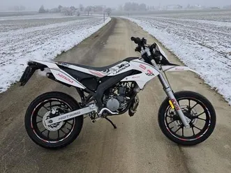derbi senda 50 supermoto 45km/h papiere am führerschein