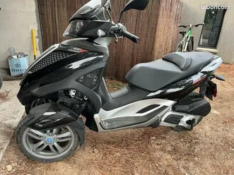scooter piaggio mp3