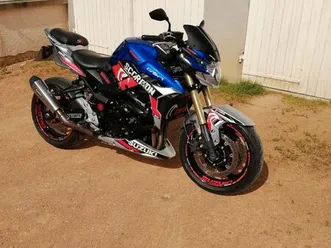 suzuki 750 gsr