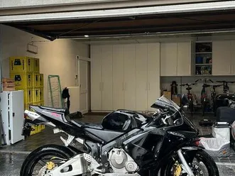 ② cbr 600 rr 2004 kilometrage 13500