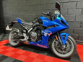 2025 suzuki gsx-8r a vendre