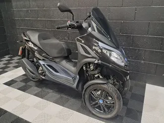 2023 piaggio mp3 300 300 hpe three wheeler petrol cvt euro 5 a vendre