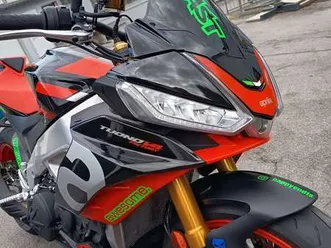 aprilia tuono