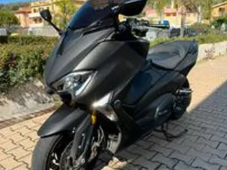t max 530 sx abs sport ed akrapovic 11700 km 2018