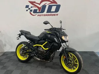 yamaha mt07 *2. hand , akrapovic , gewährleistung*