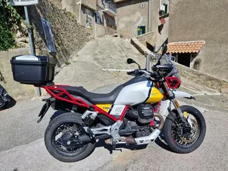 ② moto guzzi v85tt