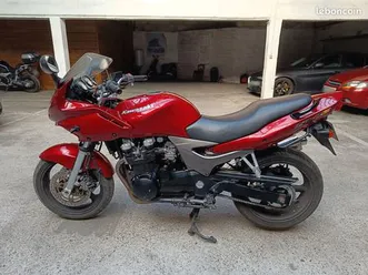 kawasaki zr7-s