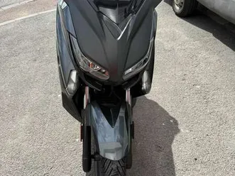 yamaha x-max 125
