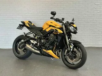 ② triumph - street triple rs 2025 - moto center mertens