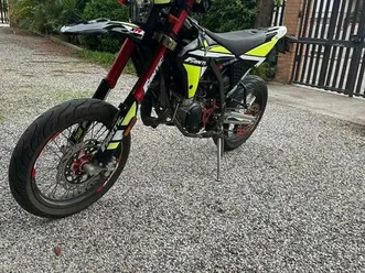 vendo fantic motor motard 50 motard competition 2t (2020) usata a cecina (codice 9835511) - moto.it