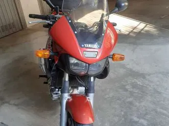 yamaha tdm 850 rosso