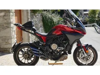 vendo mv agusta turismo veloce 800 lusso scs (2021 - 25) usata a aymavilles (codice 9835955) - moto.it