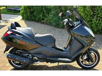 roller peugeot satelis 400 rs, erst 9.246 km, gepflegt!