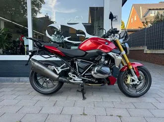 bmw r1250r 3 pakete 1.hand akrapovic esd