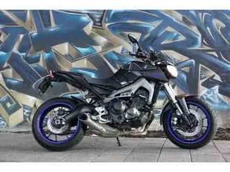 zeer nette yamaha mt-09 + 3 orgi. sleutels!