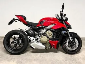 ducati streetfighter v4