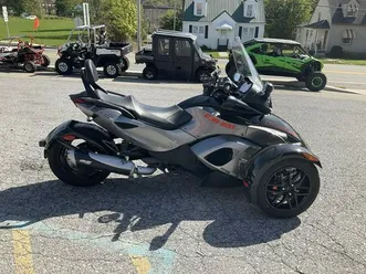 2011 can-am® spyder rs-s