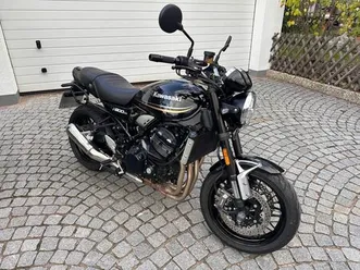 kawasaki z900rs top zustand, wenig km, schwarz