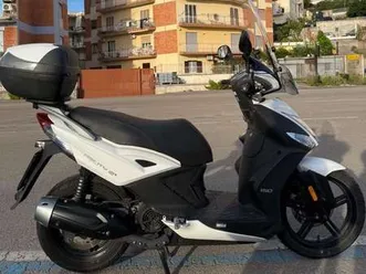 kymco agility 150 bianco