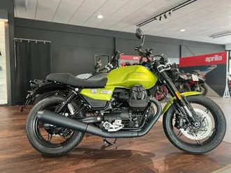 moto guzzi v7 sport