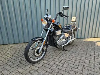 honda chopper vt 700c shadow