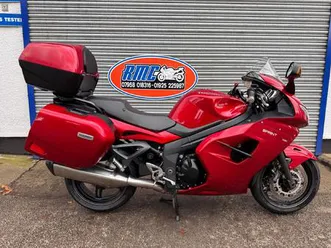 triumph sprint gt 1050 abs 1050 cc