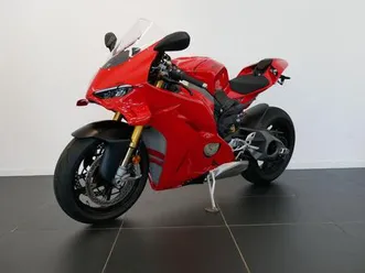 ducati panigale v4 s