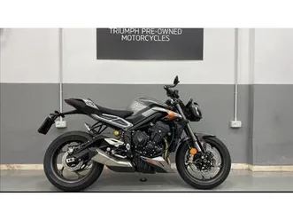 vendo triumph street triple 765 rs (2023 - 25) usata a lucca (codice 9837104) - moto.it