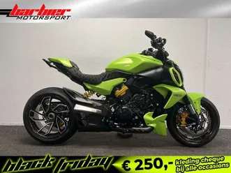 ducati diavel v4 groen