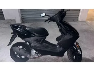 vendo yamaha aerox 50 r (2007 - 18) usata a roma (codice 9836552) - moto.it