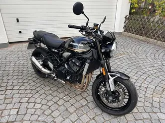 kawasaki z900rs top zustand, wenig km, schwarz
