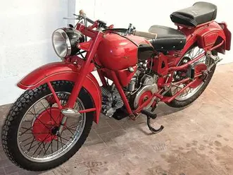 moto guzzi airone 250 turismo rosso