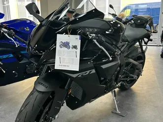 yamaha yzf r1, nová | sauto.cz