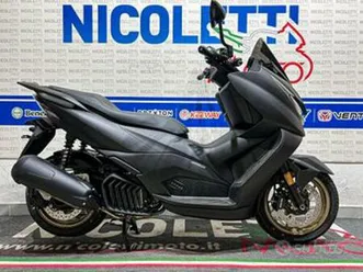 scooter zontes 125 d - nero oro tua a soli €76 al