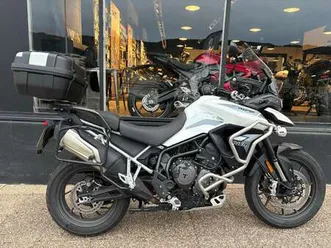 triumph tiger 900