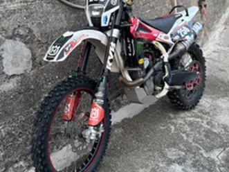 motocross husqvarna 250
