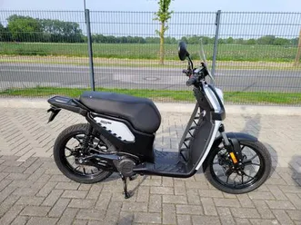 fantic issimo city l1 45 km/h versand mögl + helm roller elektro