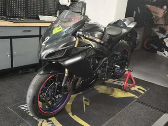 suzuki gsxr 600 rennstrecke canton neuchâtel -