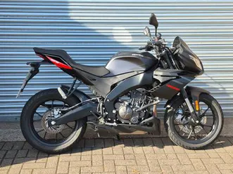 aprilia tuono 125 euro 5 124 cc