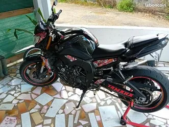 yamaha-fz8