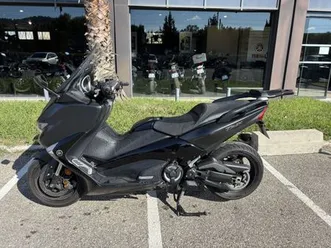 yamaha xp t-max 530 dx 2017 530 cm3 | scooter | 25 600 km | noir | 13400 aubagne