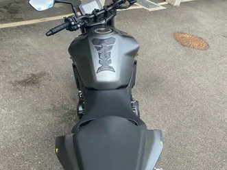 honda hornet 750