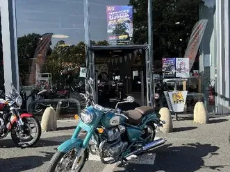 royal-enfield classic 650 teal 2025