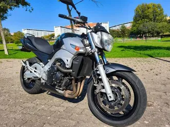 suzuki gsr 600 alfragide