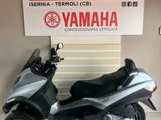 piaggio mp3 250