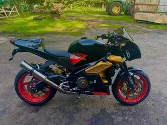 aprilia rsv 1000 tuono