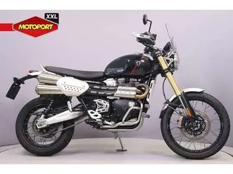 triumph scrambler 1200 xe zwart
