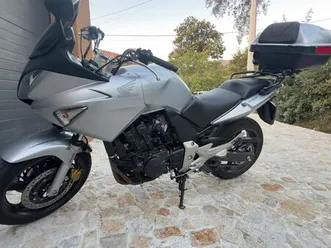 mota honda cbf600 ano de 2007, só 7000km. como nova valença