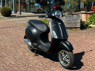 vespa primavera 125 s